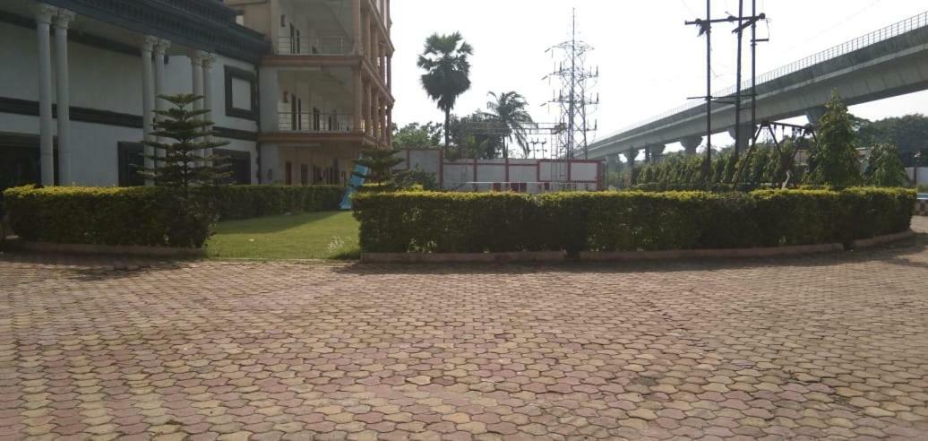 Hotel Aristro Club Kalkutta Exterior foto